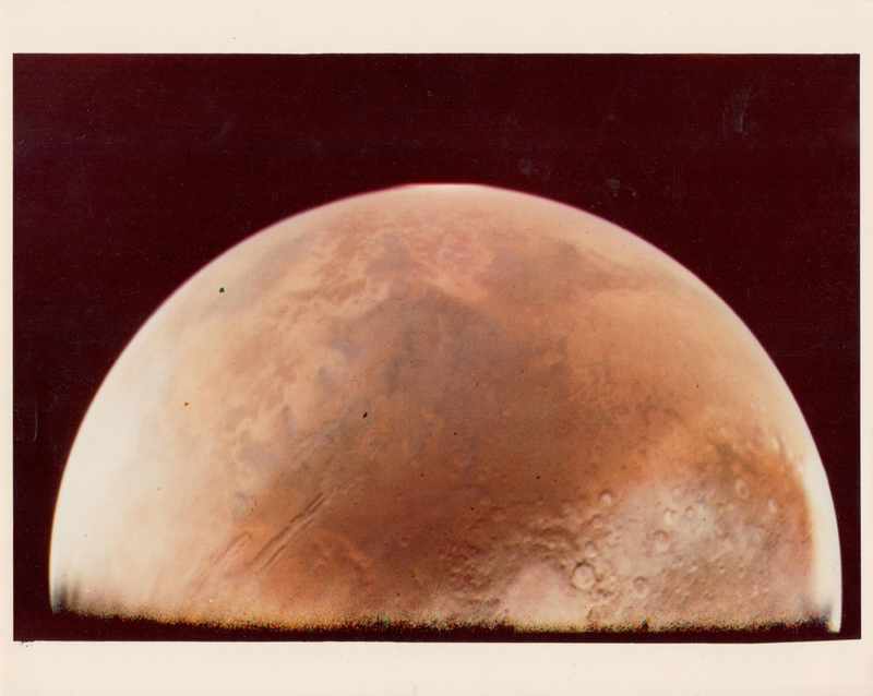 Illustration for article titled 15 Rare Images From NASA's First Decades of Space Exploration